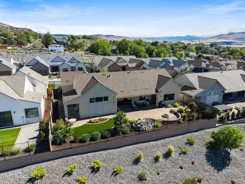 View/Area - 3063 Feathertop Dr, Reno, NV 89521 photo 4 of 10