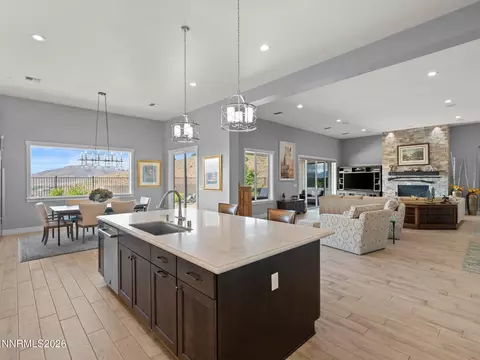 Kitchen - 3063 Feathertop Dr, Reno, NV 89521 photo 5 of 8