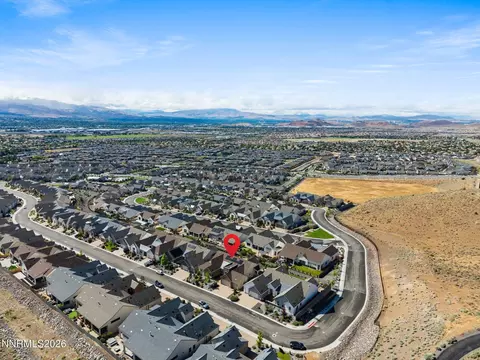View/Area - 3063 Feathertop Dr, Reno, NV 89521 photo 8 of 10