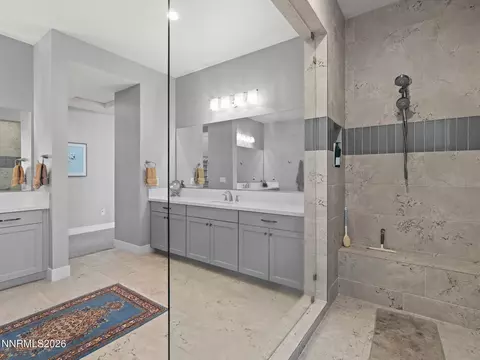 Bath - 3063 Feathertop Dr, Reno, NV 89521 photo 10 of 10