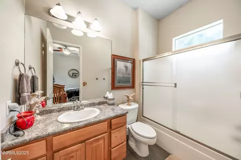 Bath - 4433 Casey Rd, Fallon, NV 89406 photo 9 of 9
