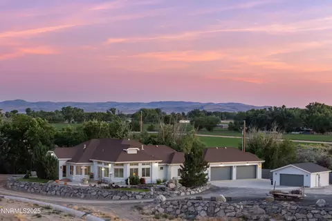 Exterior - 4433 Casey Rd, Fallon, NV 89406 photo 4 of 13