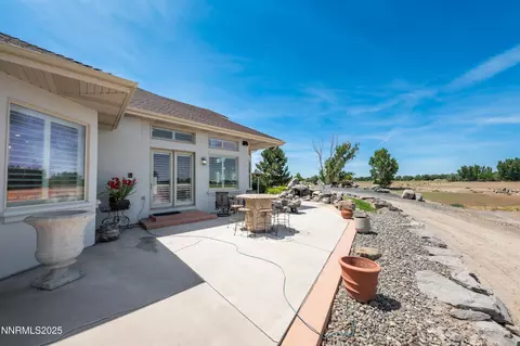 Exterior - 4433 Casey Rd, Fallon, NV 89406 photo 10 of 13