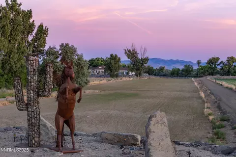 Exterior - 4433 Casey Rd, Fallon, NV 89406 photo 5 of 13