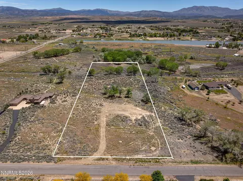 1655 Lombardy Rd, Gardnerville, NV 89410