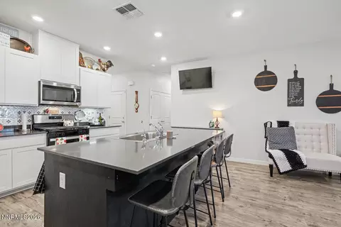 Kitchen - 1085 Tamarack Ct, Fallon, NV 89406 photo 3 of 3