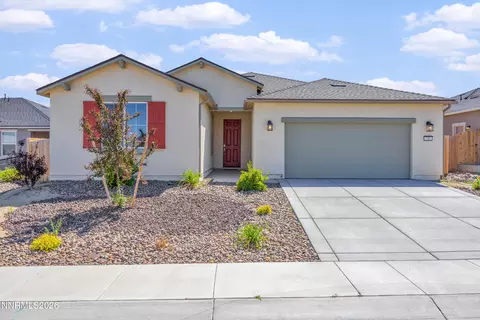 735 Roberts Crk Dr, Dayton, NV 89403