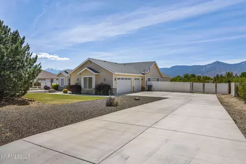 2764 Gordon Ave, Minden, NV 89423