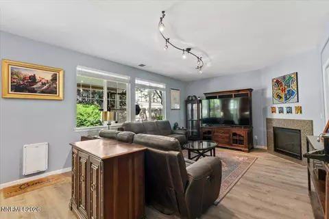 Living - 10891 Oakhaven Dr, Reno, NV 89521 photo 2 of 3