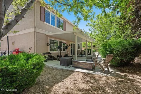Exterior - 10891 Oakhaven Dr, Reno, NV 89521 photo 19 of 23