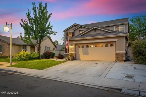 Exterior - 10891 Oakhaven Dr, Reno, NV 89521 photo 8 of 23