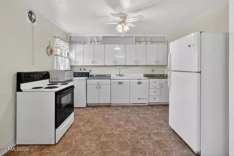 Kitchen - 7 E I St, Sparks, NV 89431 photo 2 of 6