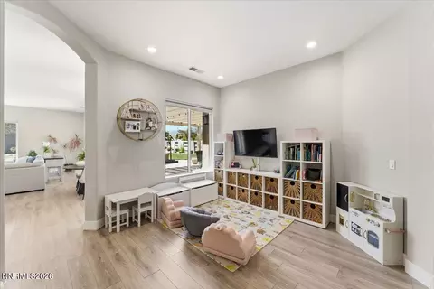 Entry Way - 1606 Silverthread Dr, Reno, NV 89521 photo 2 of 4
