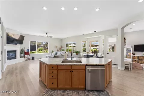 Kitchen - 1606 Silverthread Dr, Reno, NV 89521 photo 6 of 7