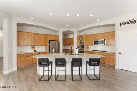 Kitchen - 1606 Silverthread Dr, Reno, NV 89521 photo 3 of 7