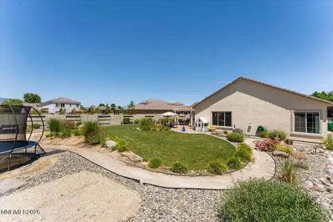 Exterior - 1606 Silverthread Dr, Reno, NV 89521 photo 5 of 10