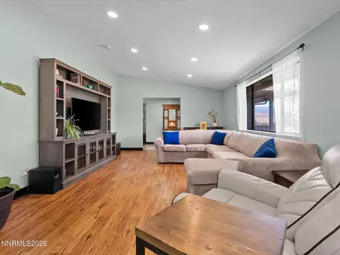 Living - 2850 Ravazza Rd, Reno, NV 89521 photo 2 of 2