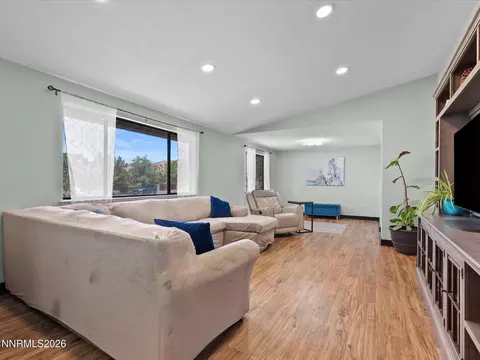 Living - 2850 Ravazza Rd, Reno, NV 89521 photo 1 of 2
