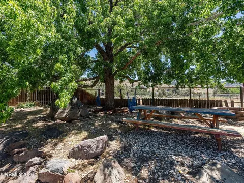 Exterior - 2850 Ravazza Rd, Reno, NV 89521 photo 3 of 10