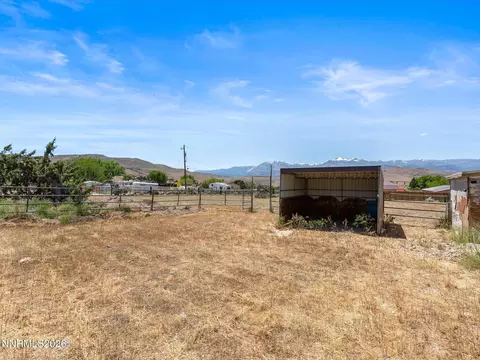 Exterior - 2850 Ravazza Rd, Reno, NV 89521 photo 10 of 10