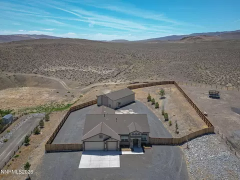763 Seabiscuit Dr, Fernley, NV 89408