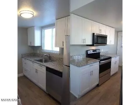 Kitchen - 960 Mark Ave, Fallon, NV 89406 photo 2 of 8