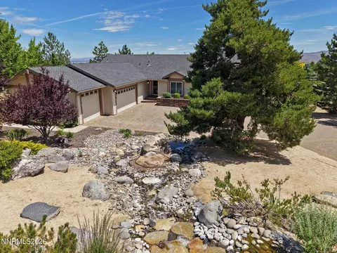 14200 Saddlebow Dr, Reno, NV 89511 photo 5