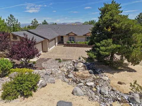 14200 Saddlebow Dr, Reno, NV 89511 photo 4