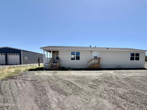 7730 Remington Rd, Silver Springs, NV 89429