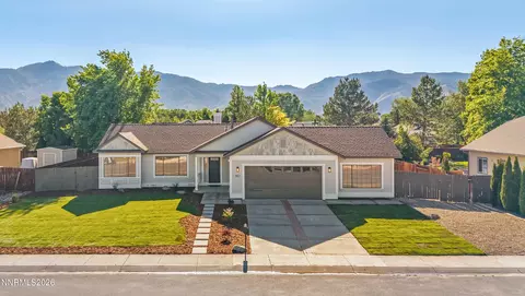 857 Mahogany Dr, Minden, NV 89423