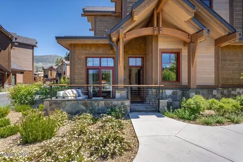 25 Beach Club Dr #301, Stateline, NV 89449