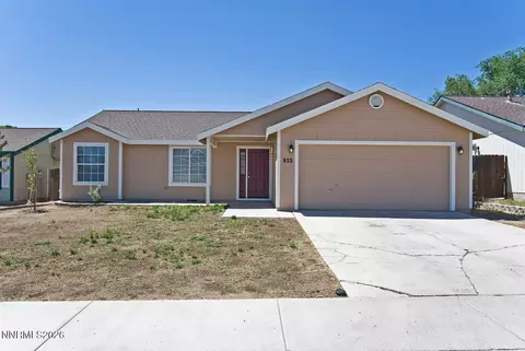 835 Columbine Dr, Fernley, NV 89408