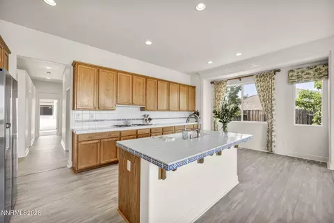 Kitchen - 574 Echo Ridge Ct, Reno, NV 89511 photo 7 of 7
