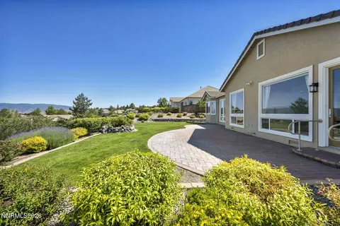 Exterior - 574 Echo Ridge Ct, Reno, NV 89511 photo 5 of 8