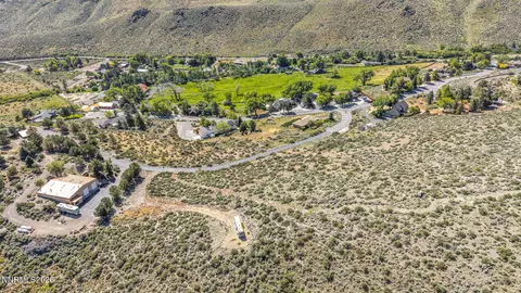18 Knoll Dr, Carson City, NV 89703