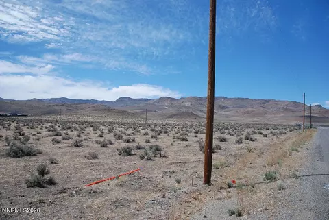 5105 Boyer Ln, Stagecoach, NV 89429