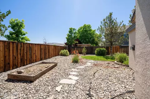 Exterior - 10140 Buckeye Ct, Reno, NV 89521 photo 6 of 9