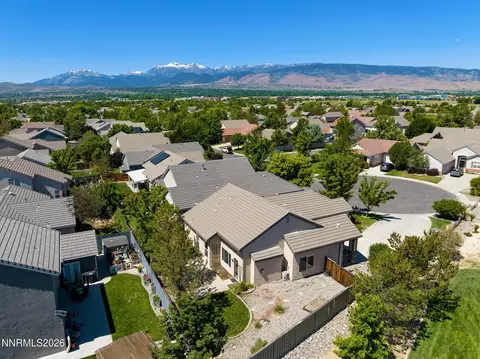 View/Area - 10140 Buckeye Ct, Reno, NV 89521 photo 5 of 13