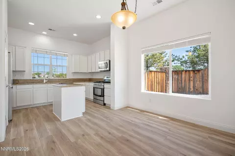 Kitchen - 10140 Buckeye Ct, Reno, NV 89521 photo 1 of 7