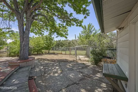Exterior - 549 Ruby Ln, Carson City, NV 89706 photo 3 of 8