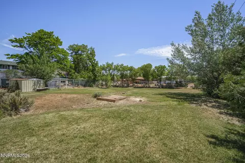Exterior - 549 Ruby Ln, Carson City, NV 89706 photo 6 of 8