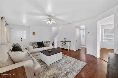 1897 Catham Ln, Sparks, NV 89434