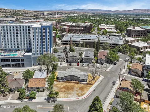 1410 Hillside Dr, Reno, NV 89503