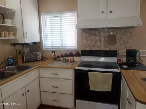 Kitchen - 104 W 3rd St, Hawthorne, NV 89415 photo 2 of 2