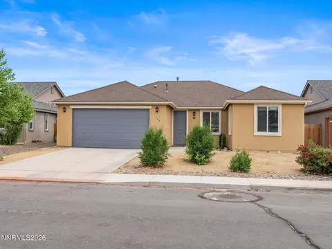 564 Country Hollow Dr, Fernley, NV 89408