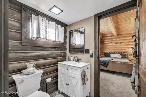 Bath - 6340 Westwind Way, Fallon, NV 89406 photo 2 of 8