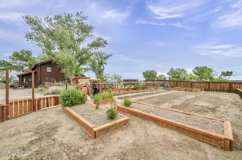 Exterior - 6340 Westwind Way, Fallon, NV 89406 photo 14 of 19