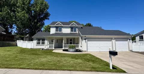 4106 Broken Hill Dr, Winnemucca, NV 89445