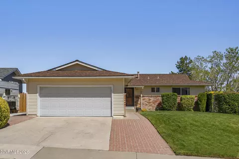 Exterior - 2615 Everett Dr, Reno, NV 89503 photo 2 of 4