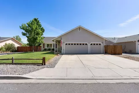 170 Monumental Cir, Sparks, NV 89436